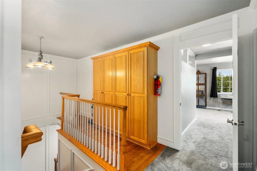 Property photo for 5858 156th Avenue Ne, Redmond photo 15