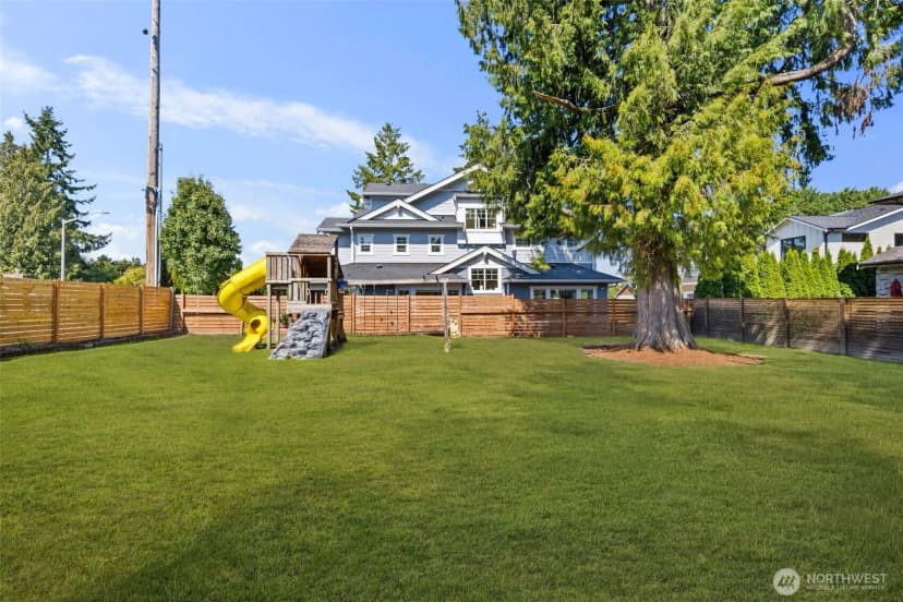 Property photo for 5858 156th Avenue Ne, Redmond photo 33