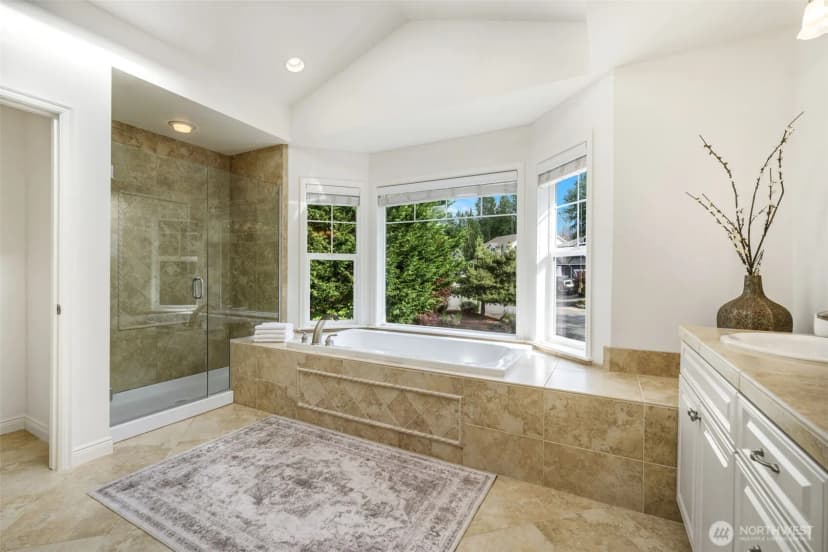 Property photo for 108 239th Way Se, Sammamish photo 24