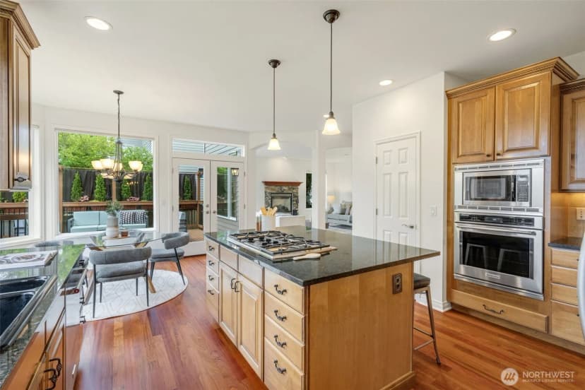 Property photo for 108 239th Way Se, Sammamish photo 9