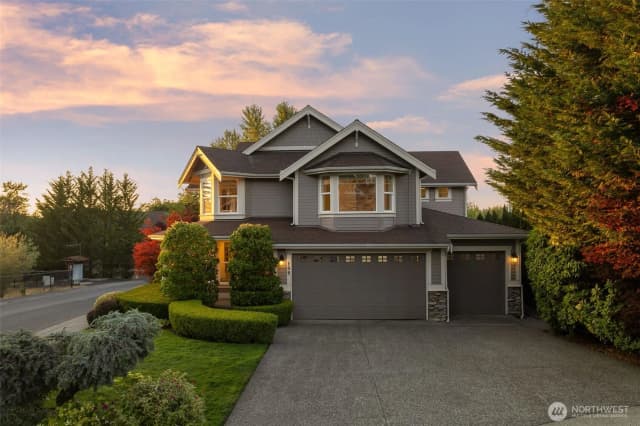 Property photo for 108 239th Way Se, Sammamish photo 3