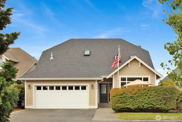 Property photo for 613 E Maberry Drive, Lynden