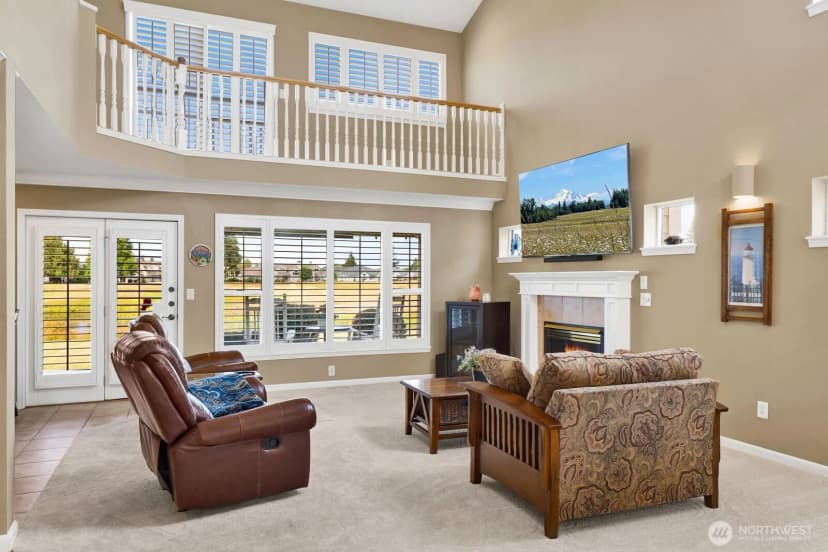 Property photo for 613 E Maberry Drive, Lynden photo 9