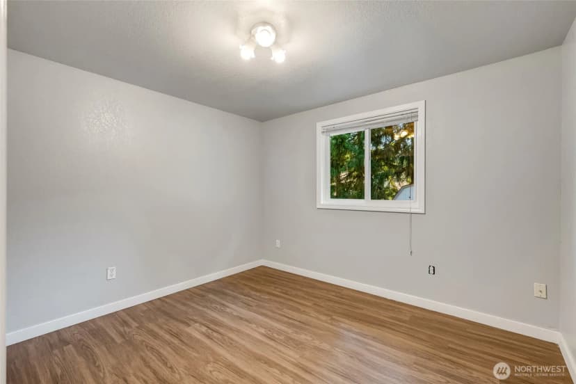 Property photo for 4830 122nd Street Se, Everett photo 23