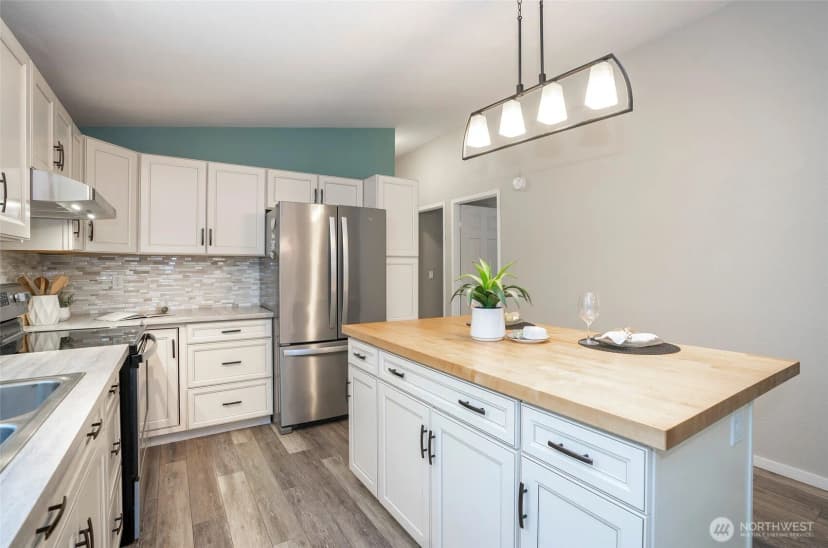 Property photo for 2416 205th Avenue Sw, Lakebay photo 11