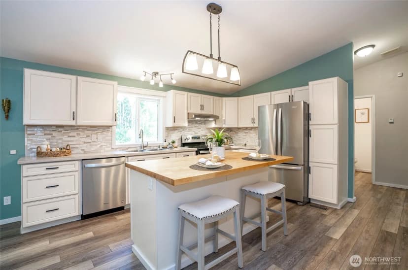Property photo for 2416 205th Avenue Sw, Lakebay photo 10