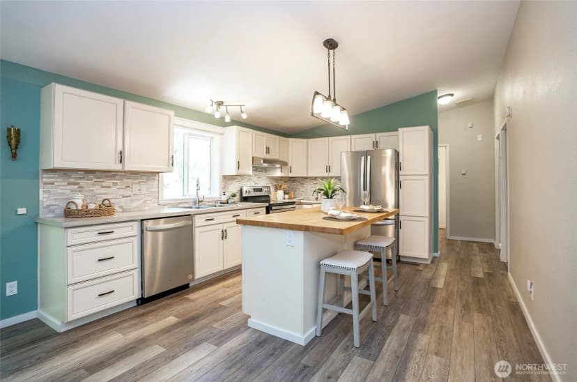 Property photo for 2416 205th Avenue Sw, Lakebay photo 9