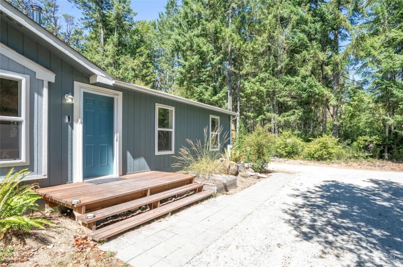 Property photo for 2416 205th Avenue Sw, Lakebay photo 3