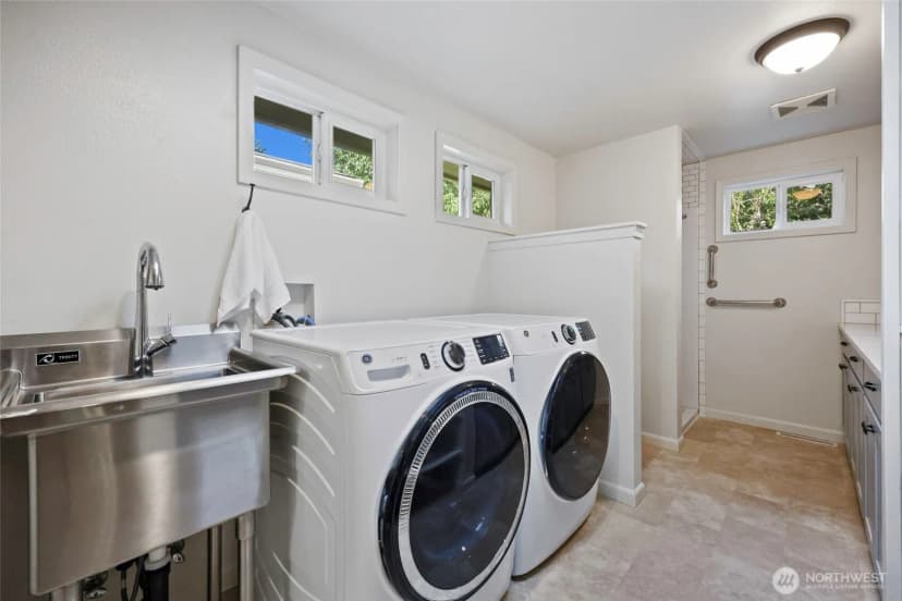 Property photo for 3937 Southglen Place Se, Tumwater photo 15