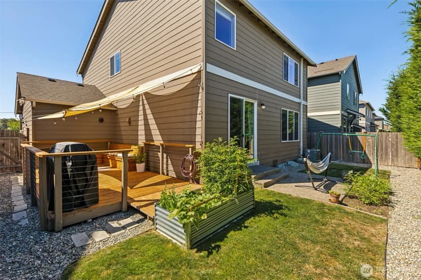Property photo for 1003 31st Street Nw, Puyallup photo 23