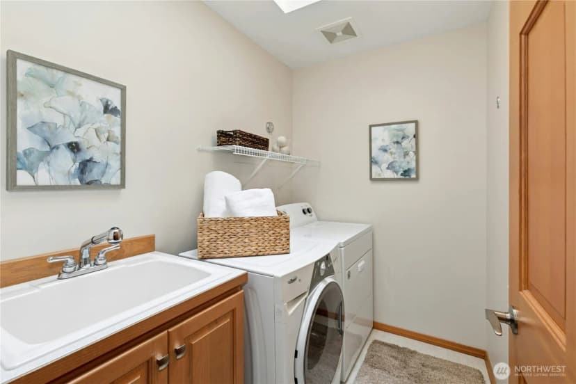 Property photo for 3408 Ne 23rd Place, Renton photo 28