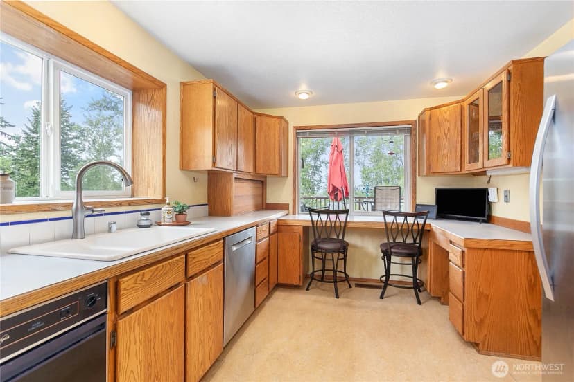 Property photo for 3104 E Maryland Street, Bellingham photo 15