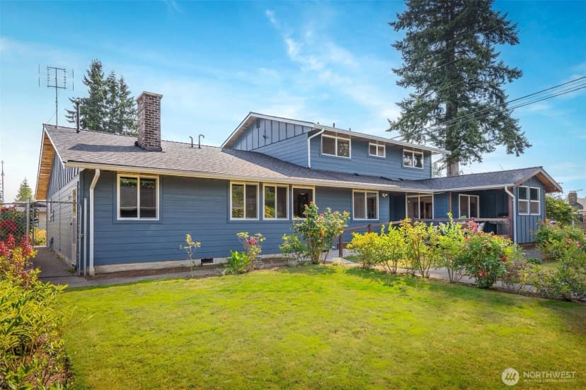 Property photo for 701 92nd Street Se, Everett photo 25