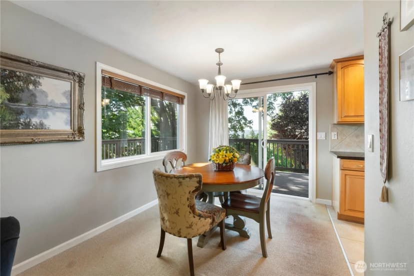 Property photo for 21328 96th Avenue S, Kent photo 11