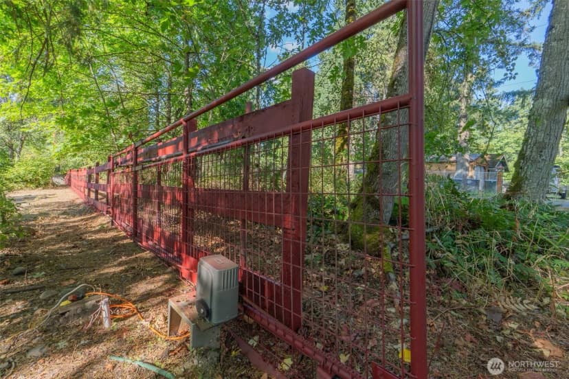 Property photo for 37906 34th Avenue S, Roy photo 5