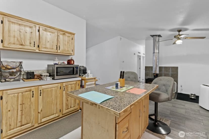 Property photo for 37906 34th Avenue S, Roy photo 25