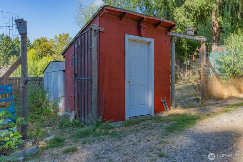 Property photo for 37906 34th Avenue S, Roy photo 12