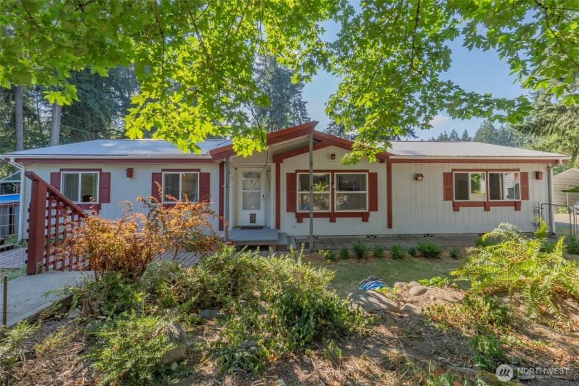 Property photo for 37906 34th Avenue S, Roy photo 2