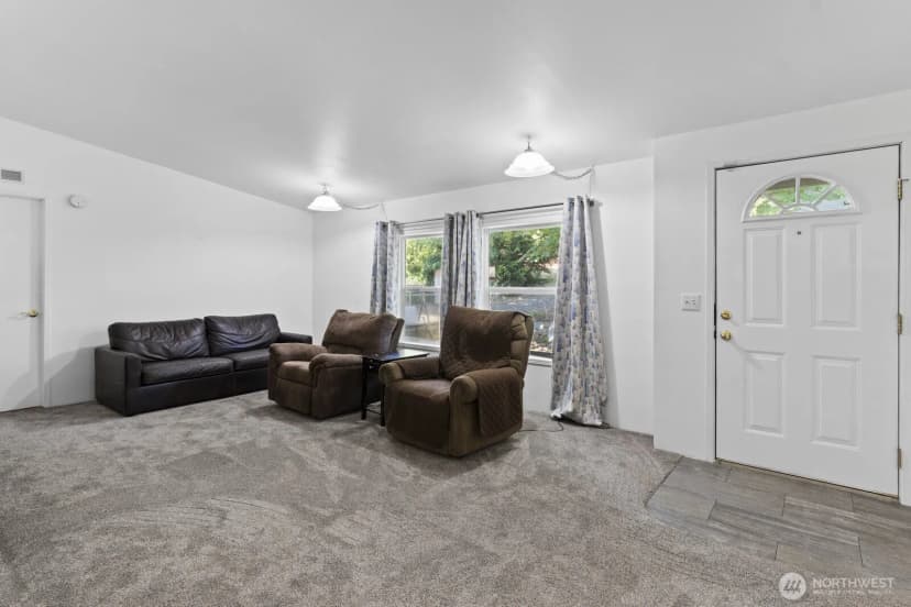 Property photo for 37906 34th Avenue S, Roy photo 17
