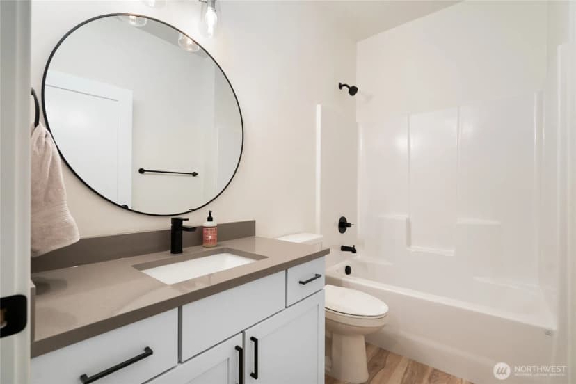 Property photo for 623 Bucko Avenue, Sedro Woolley photo 10