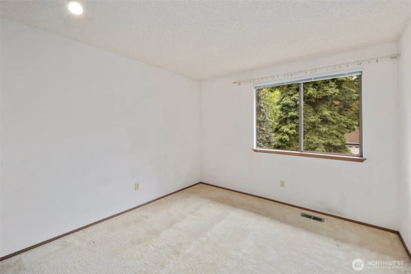 Property photo for 15915 Se 166th Pl, Renton photo 21