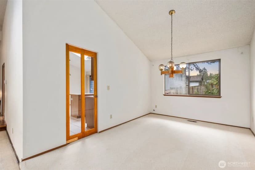 Property photo for 15915 Se 166th Pl, Renton photo 16