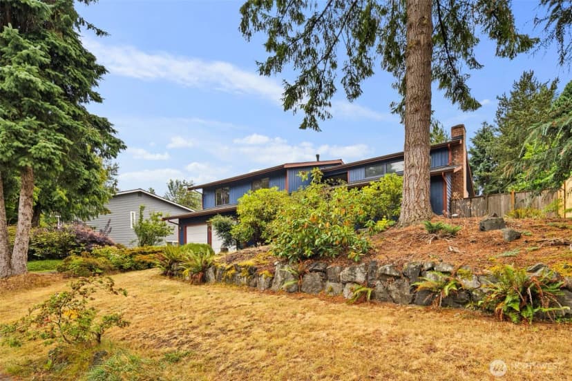 Property photo for 15915 Se 166th Pl, Renton photo 4
