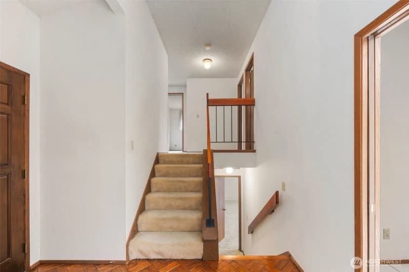 Property photo for 15915 Se 166th Pl, Renton photo 10