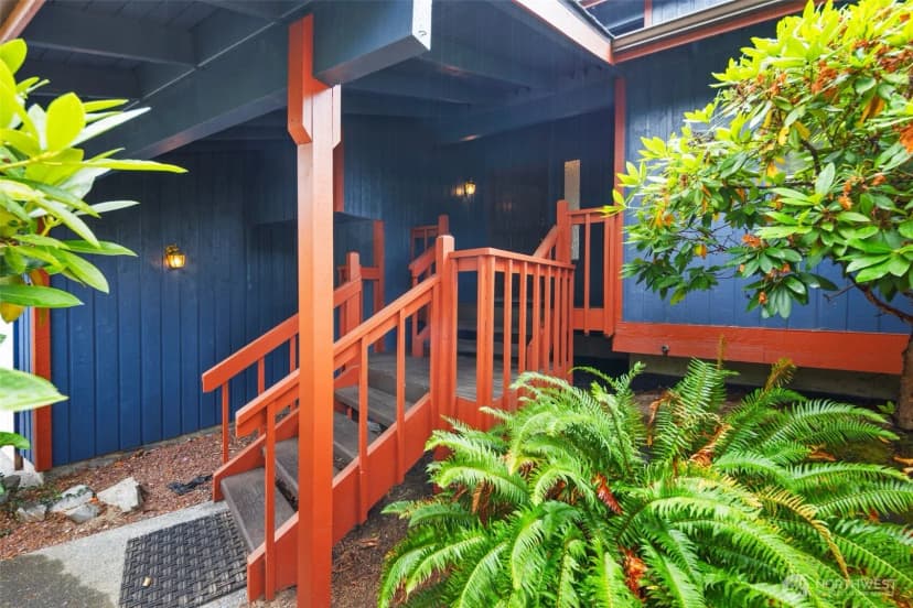 Property photo for 15915 Se 166th Pl, Renton photo 6