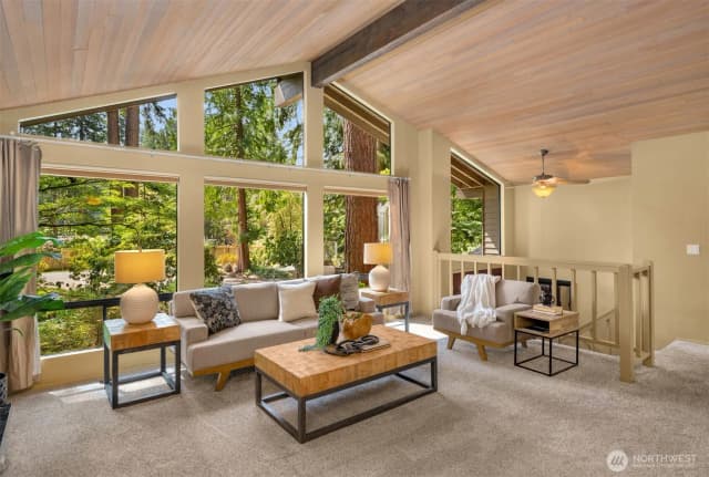 Property photo for 15708 Ne 164th Street, Woodinville photo 4