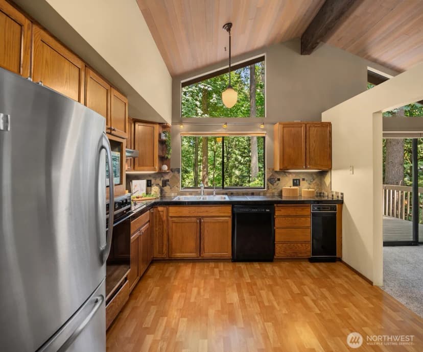 Property photo for 15708 Ne 164th Street, Woodinville photo 11