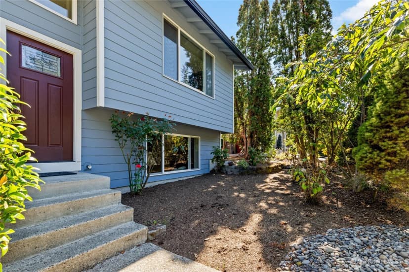 Property photo for 3604 199th Place Sw, Lynnwood photo 2