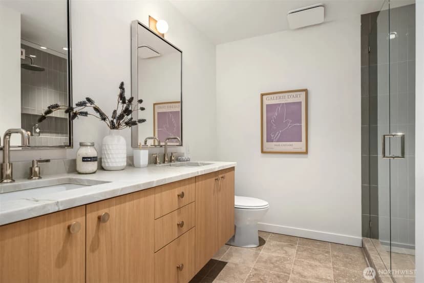 Property photo for 21000 Marine View Drive Sw, Normandy Park photo 34