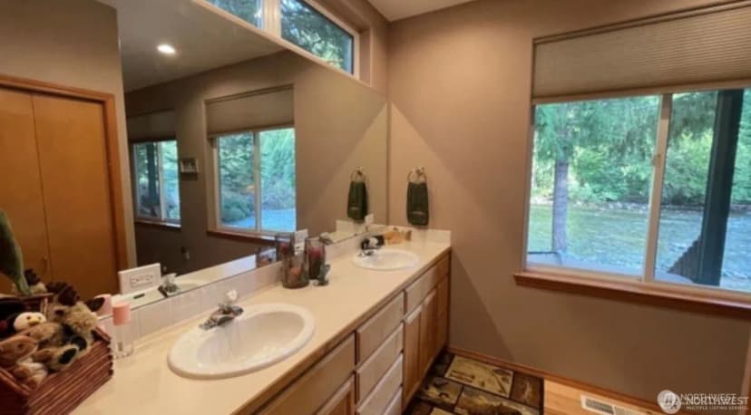 Property photo for 2316 Pine Tree Road, Leavenworth photo 9