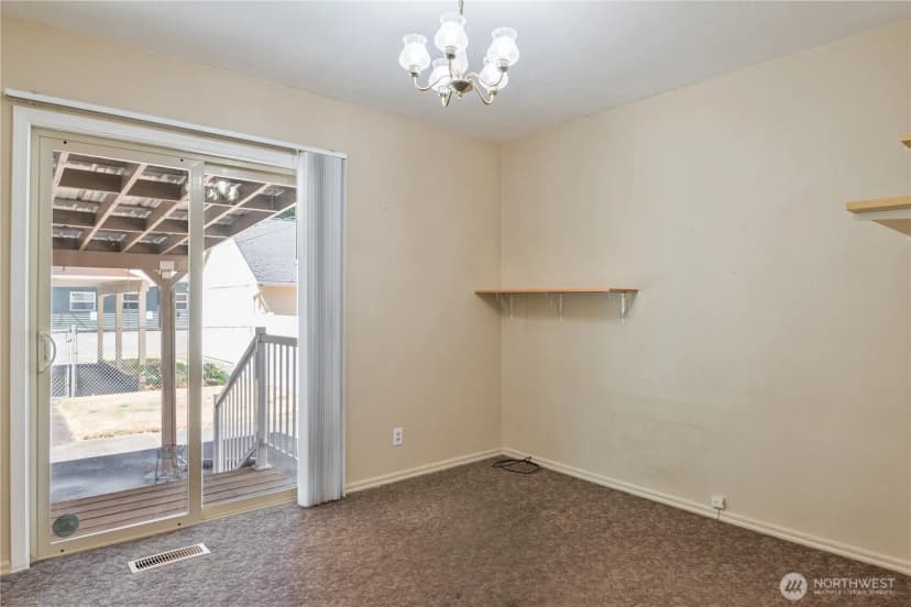 Property photo for 1429 21st Avenue, Longview photo 17