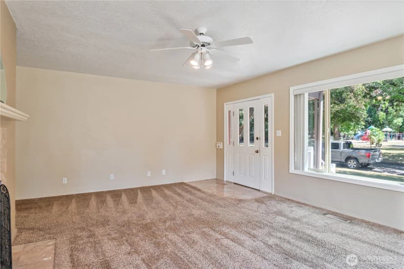 Property photo for 1429 21st Avenue, Longview photo 6