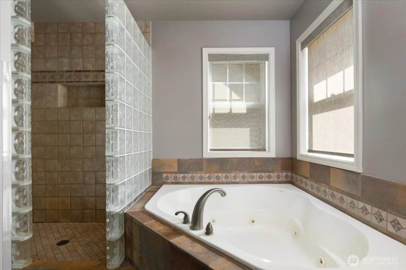 Property photo for 1530 Deer Ridge, Oak Harbor photo 20