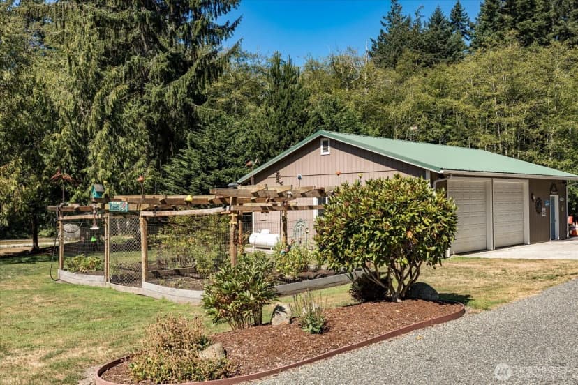 Property photo for 1530 Deer Ridge, Oak Harbor photo 33