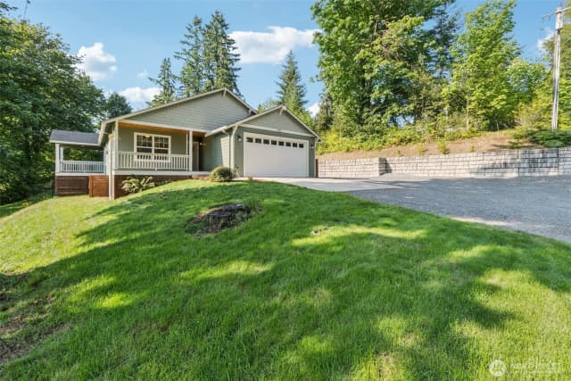 Property photo for 1310 114th Street Ne, Tulalip photo 2