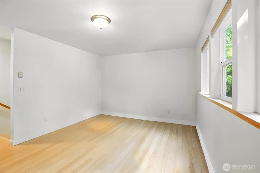 Property photo for 18872 Augusta Avenue Ne, Suquamish photo 7