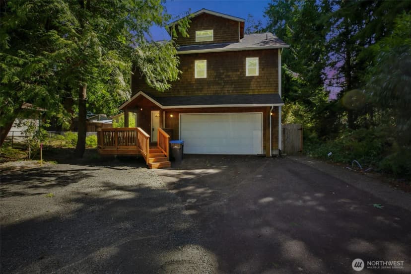 Property photo for 18872 Augusta Avenue Ne, Suquamish