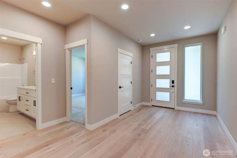 Property photo for 13823 48th Drive Se, Snohomish photo 6