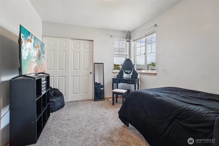 Property photo for 18923 Eastwood Avenue E, Puyallup photo 19