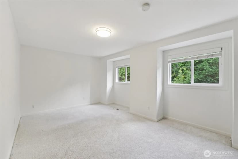Property photo for 15631 Issaquah Hobart Road Se, Issaquah photo 22