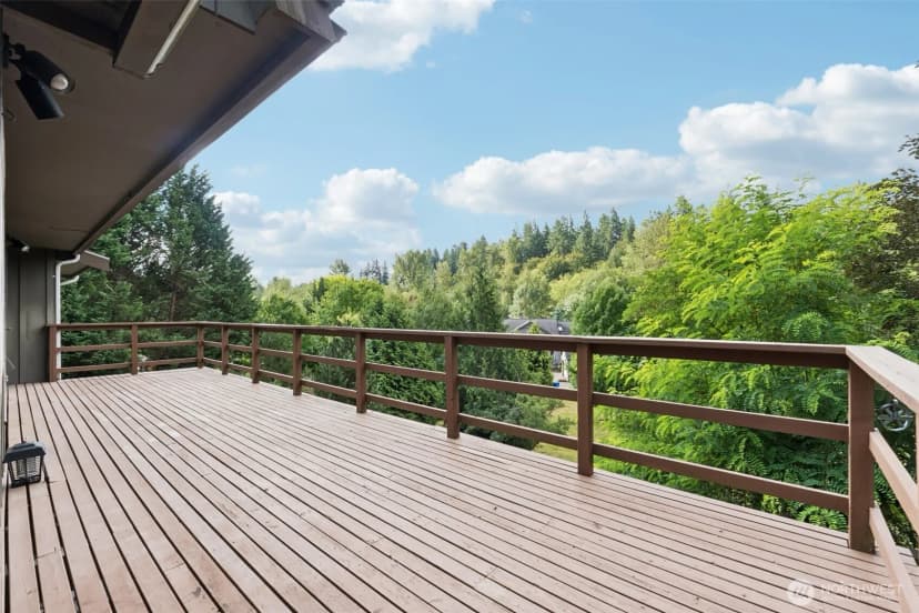 Property photo for 15631 Issaquah Hobart Road Se, Issaquah photo 11