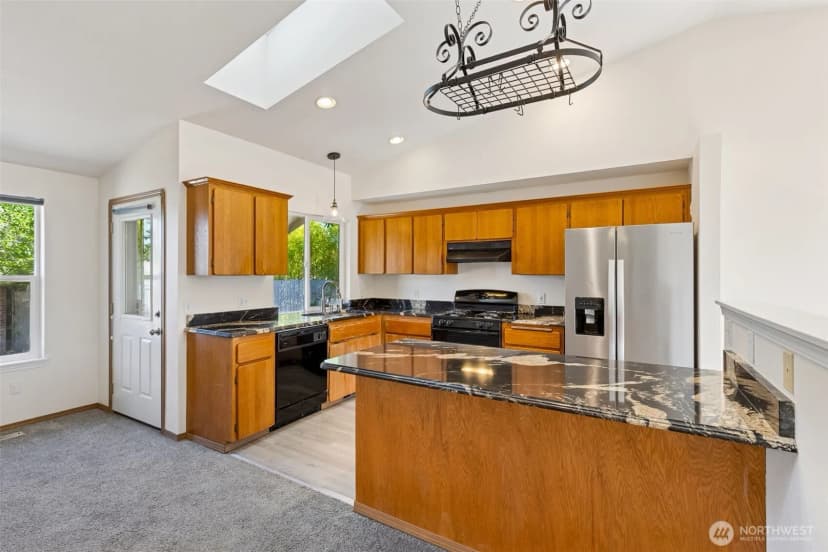 Property photo for 1401 Park Avenue, Puyallup photo 9