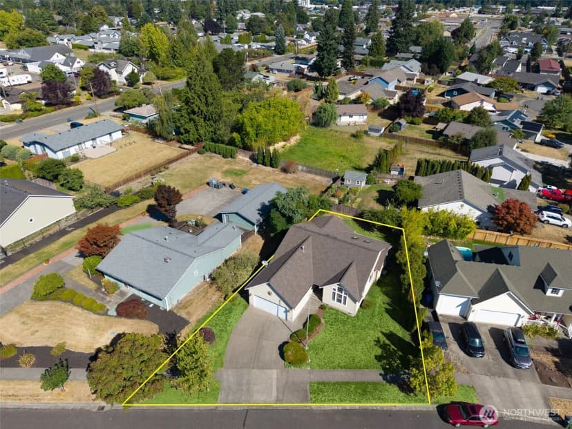 Property photo for 1401 Park Avenue, Puyallup photo 37