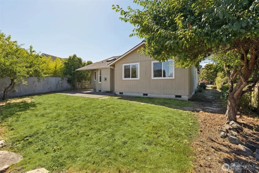 Property photo for 1401 Park Avenue, Puyallup photo 36