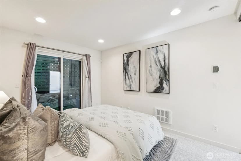 Property photo for 1612 N 46th Street, Seattle photo 19