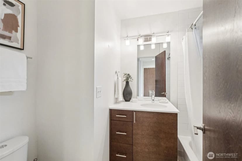 Property photo for 1612 N 46th Street, Seattle photo 21